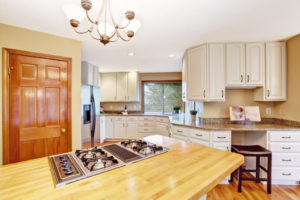 Picking the Right Countertops for Your Custom Home robin ford builders